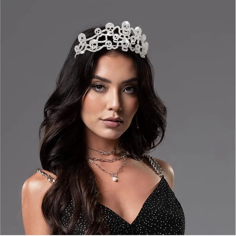 NWT 💎💀💎 PIPER k crystals embroidered skulls tiara crown